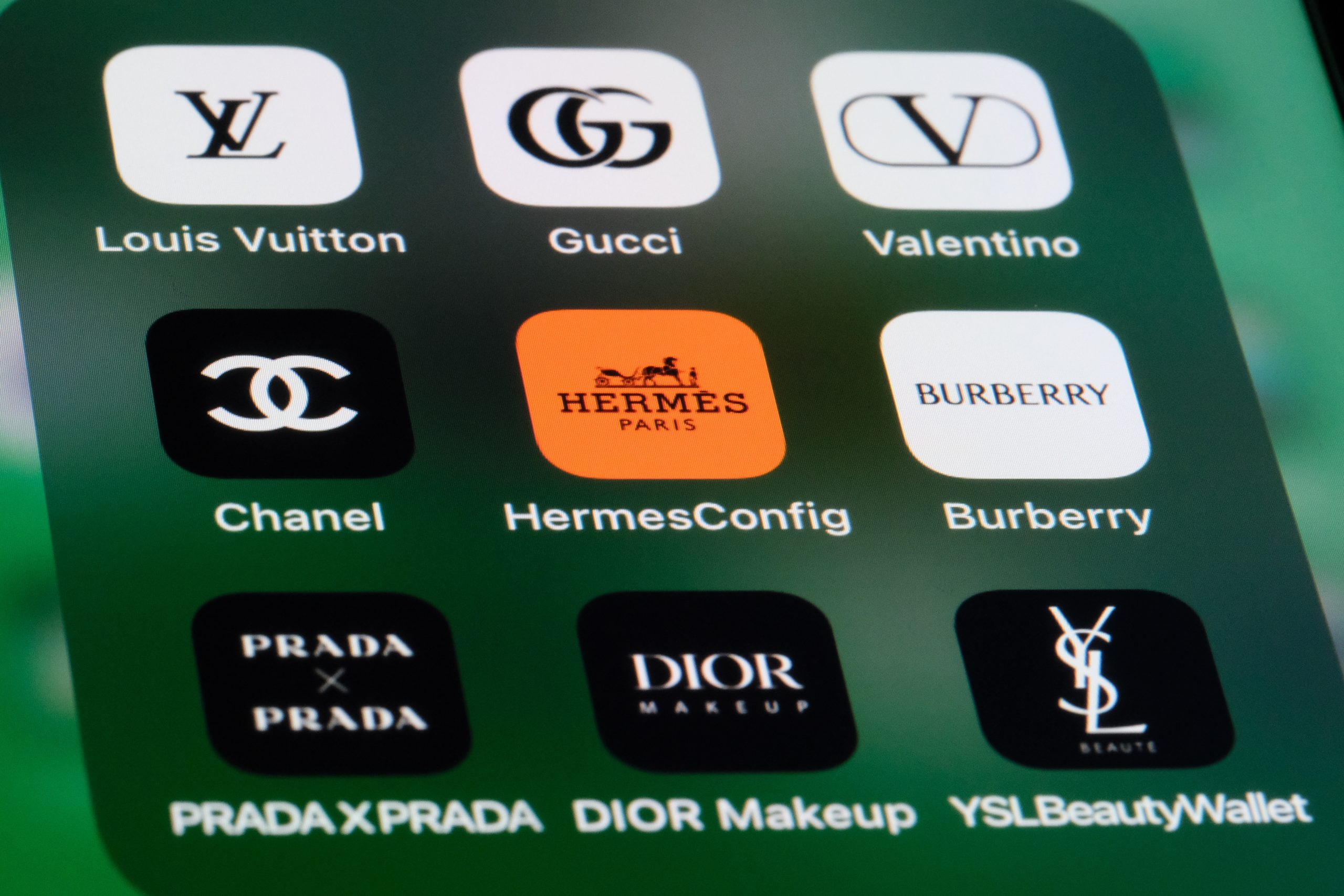 Application de marques de luxe nécessitant une traduction luxe