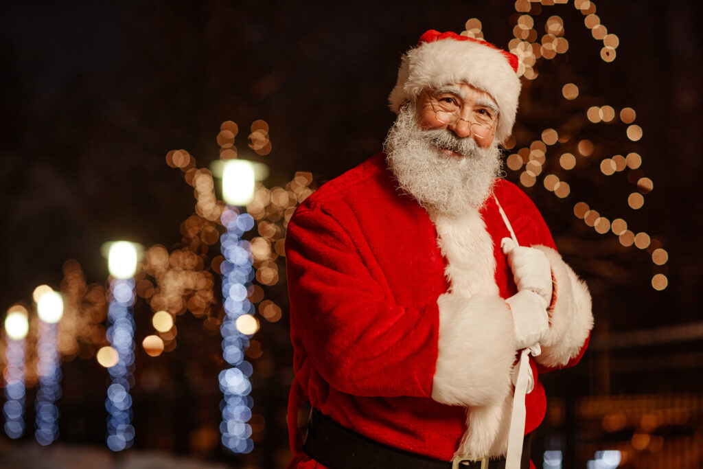 Photo du Père Noël de face, souriant